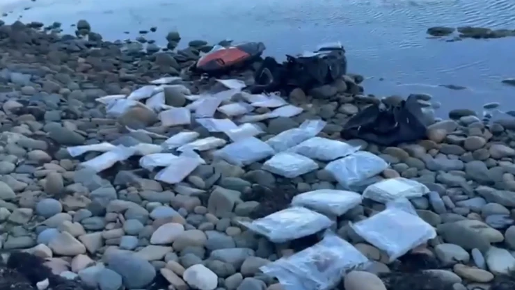 Deniz scooteriyle uyuşturucu sevkiyatına suçüstü