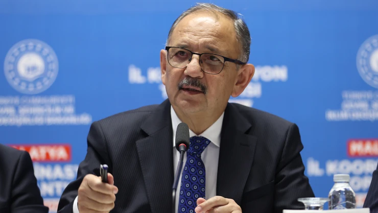 Deprem bölgesinde konutunu almamış tek bir vatandaş kalmayacak