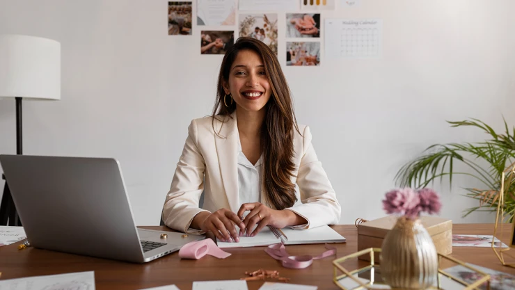 Deprem bölgesindeki genç kadınlara teknoloji desteği