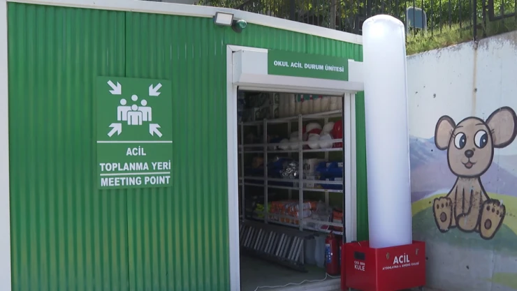 Deprem için üretilen Afet Acil Durum Üniteleri, yerini almaya hazırlanıyor