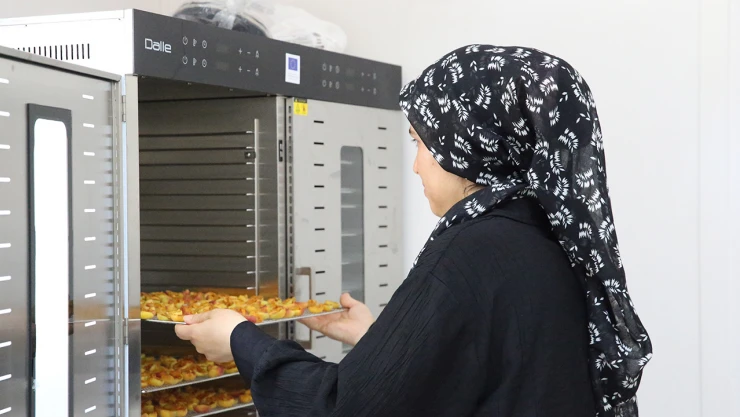 Depremzede kadınların el emeği ürünleri tüketiciyle buluşturuluyor