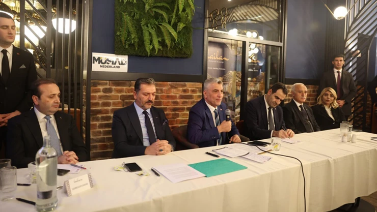 Dış ticarette Türkiye önemli bir noktada