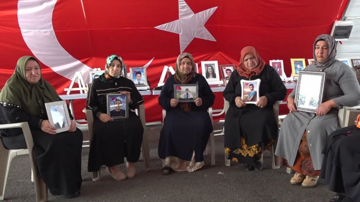Diyarbakır anneleri evlatlarına kavuşmak istiyor