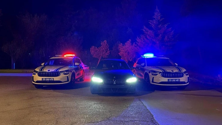 Drift yapan 2 sürücüye 99 bin 753 lira ceza kesildi