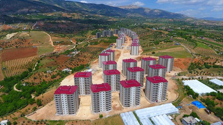 Dulkadiroğlu'nda inşası devam eden Yeni Kent Yapı Kooperatifi'nden önemli açıklama