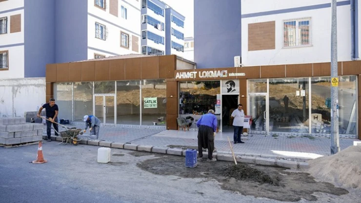 Dulkadiroğlu'nda parke ekiplerinin yoğun çalışması sürüyor