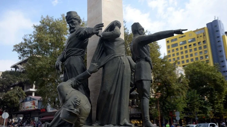 Düşmana ilk kurşunu sıkan kahraman, Sütçü İmam