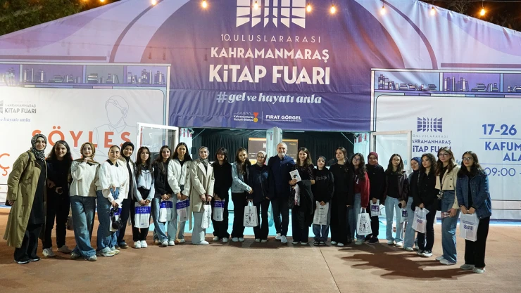 Edebiyatın başkenti Kahramanmaraş'ta okurlarla yazarlar buluştu