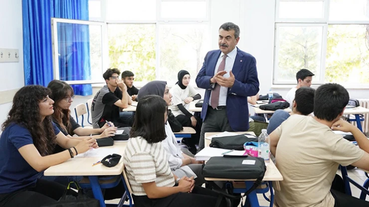 Eğitim değerlendirme toplantısı, Bakan Tekin başkanlığında yapıldı