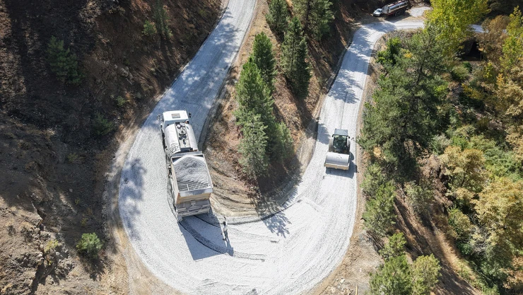 Ekinözü'ne 50 milyonluk yol yatırımı