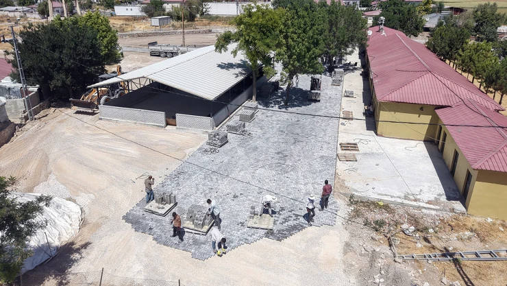 Elbistan Alembey'in sosyal tesisine düzenleme