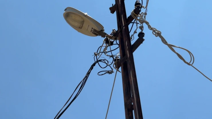 Elektrik akımına kapılan çift hayatını kaybetti