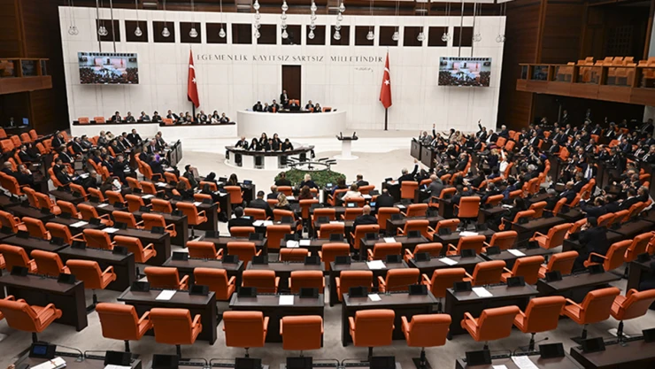 Emekli aylığının artırılmasına yönelik düzenleme TBMM'de kabul edildi