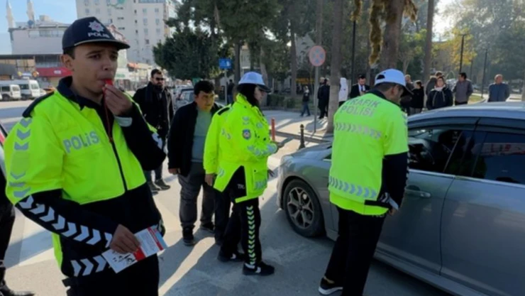 Engelli bireyler temsili trafik denetimi gerçekleştirdi