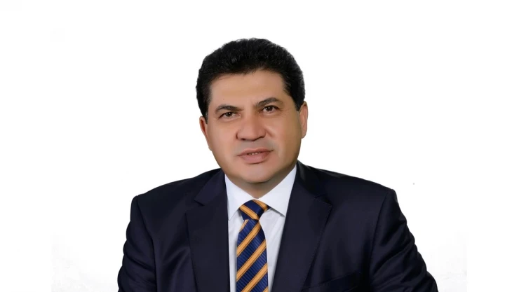 Eski Belediye Başkanı dolandırıcılık suçlamasıyla gözaltına alındı