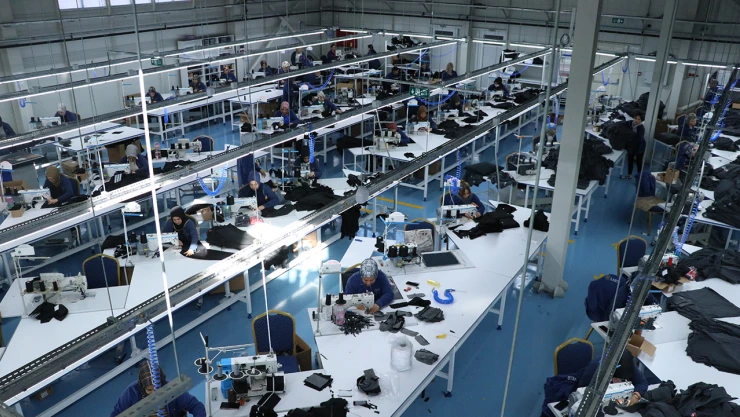 Eski cezaevi, 100 kadının çalıştığı üretim tesisine dönüştü