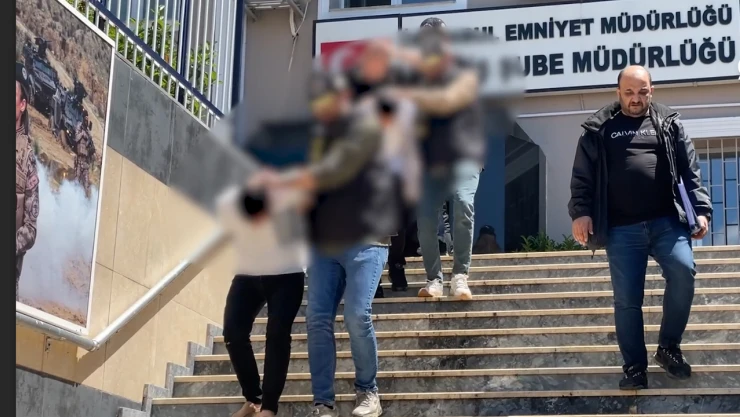 Ev vaadiyle dolandıran 6 şüpheli tutuklandı