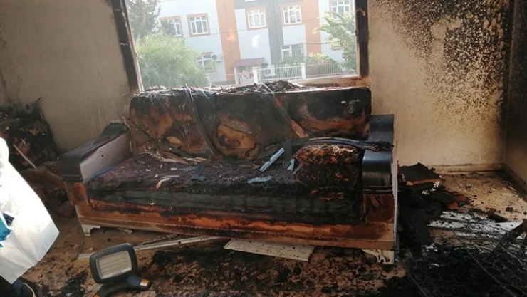Evde çıkan yangın can aldı