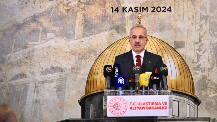 Filistin'in özgürlüğü bizim için bir dava niteliğinde