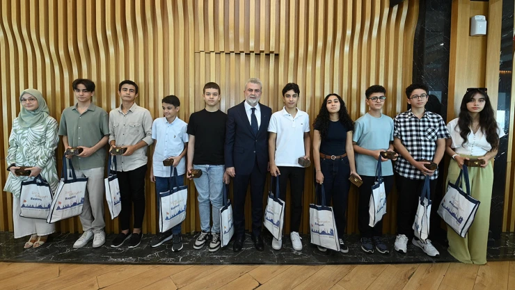 Fırat Görgel, 'Kahramanmaraşlı gençlerimizin başarısı ülkemizin başarısıdır'