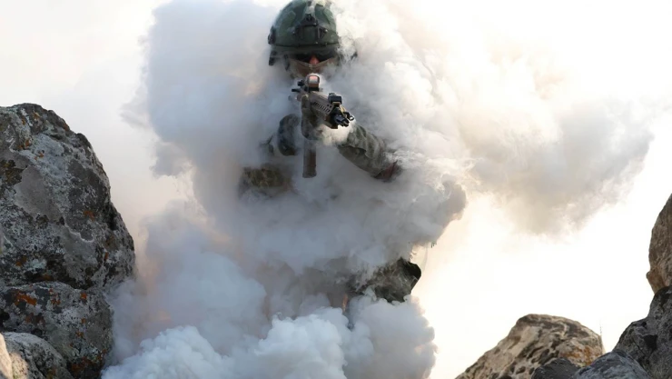 Fırat Kalkanı bölgesinde operasyon!