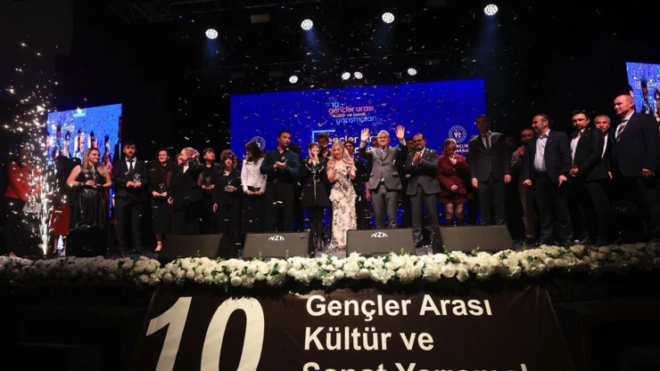 Gençler arası ses yarışması Türkiye finali nefes kesti