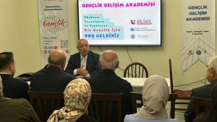 Gençlik Gelişim Akademisi, Türkiye Yüzyılı ve Gençlik söyleşisi ile başladı