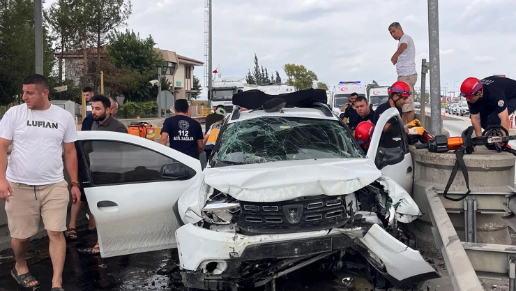 Gişelerde meydan gelen feci kazada 1 kişi öldü, 4 kişi yaralandı