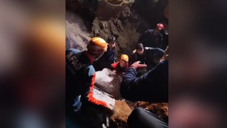 Göçükte kalan 2 kişi hayatını kaybetti