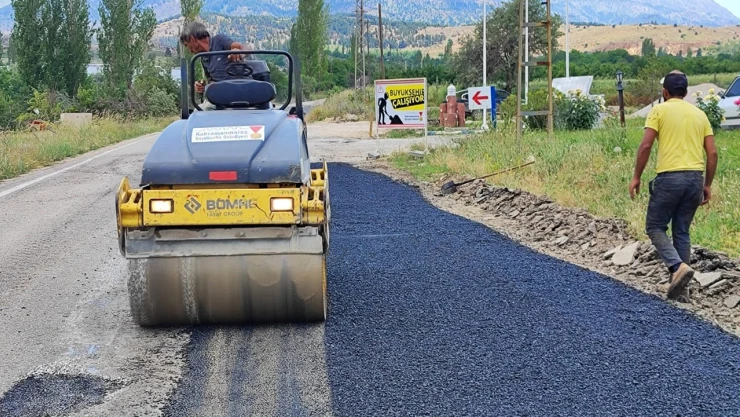 Göksun – Elbistan bağlantı yolu bakıma alındı