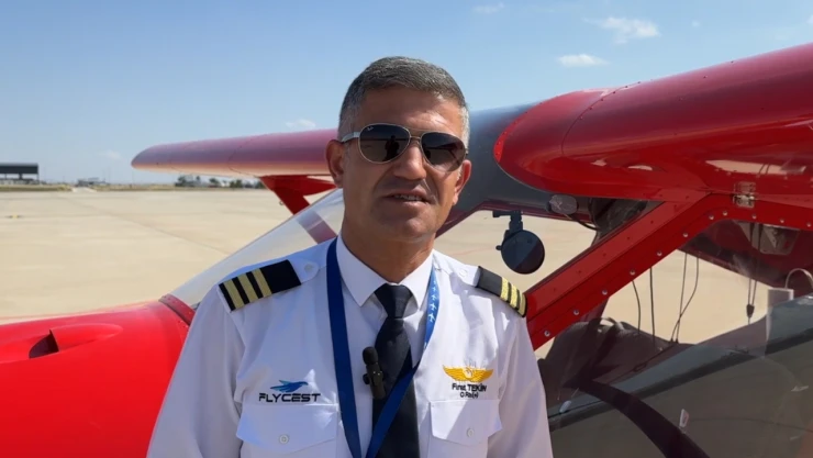 Gökyüzüne sevdalandı evini, iş yerini ve aracını satıp pilot oldu