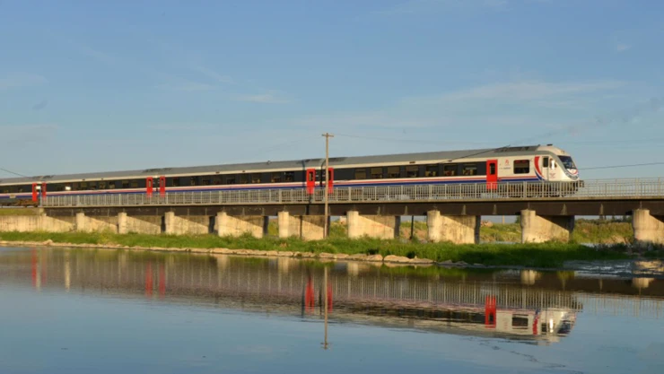 Göller Ekspresi, İzmir ile Isparta arasında gündüz seferlerine başlıyor
