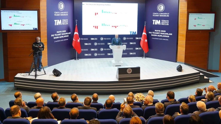 Gültepe, '12 sektörde artış, 14 sektörde azalış var, bu mesajı iyi okumamız gerekiyor'