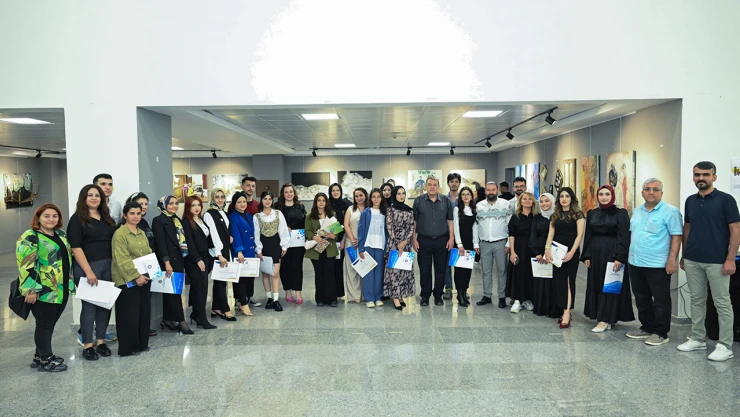 Güzel Sanatlar Fakültesi, mezuniyet sergisi açtı
