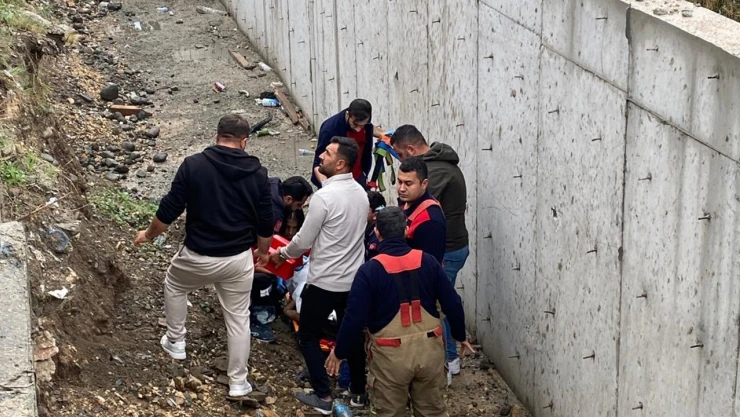 Hafif ticari aracın çarptığı kadın öldü