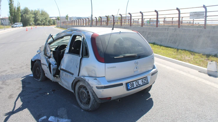 Hamile sürücü trafik kazasında hayatını kaybetti