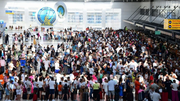 Havayolu ile 6 ayda 108,8 milyon yolcu seyahat etti