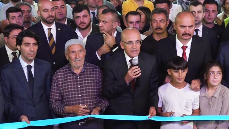 Hazine ve Maliye Bakanı Şimşek, Batman'da konuştu