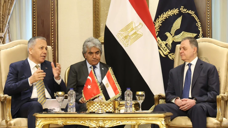 İçişleri Bakanı Yerlikaya, Mısırlı mevkidaşı Tevfik ile görüştü