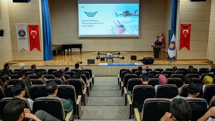 İHA Teknolojileri Semineri Kahramanmaraş'ta düzenlendi