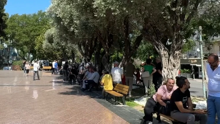 İki belediyede işçiler iş bıraktı