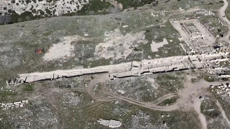 İki bin yıllık stadyum gün yüzüne çıkarılıyor