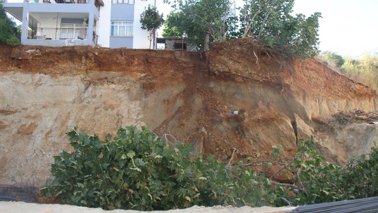 İnşaat mühürlendi, göçük bitmedi! Aynı şantiyede ikinci facia