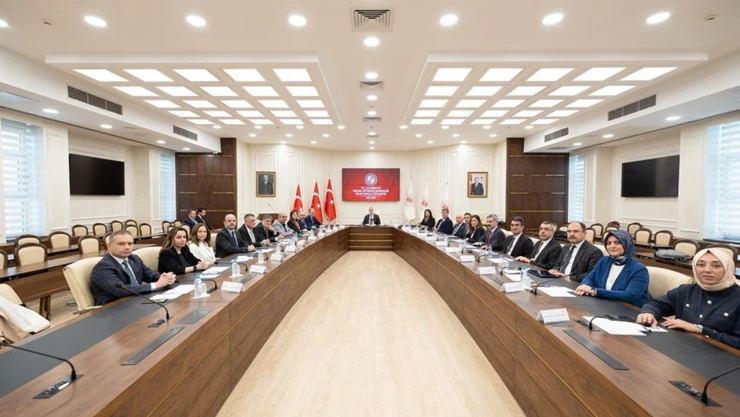 İşsizlik, istihdam, sosyal güvenlik konuları masaya yatırıldı