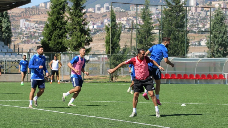 İstiklalspor, Sebatspor maçı hazırlıklarını sürdürüyor