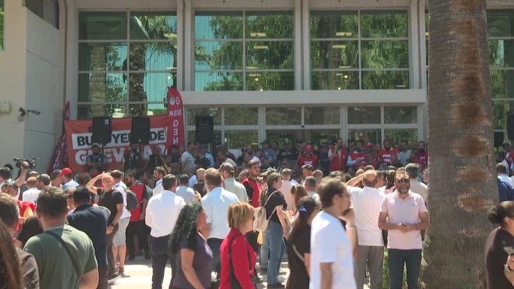 İzmir'de 23 bin işçinin grevi yedinci gününde