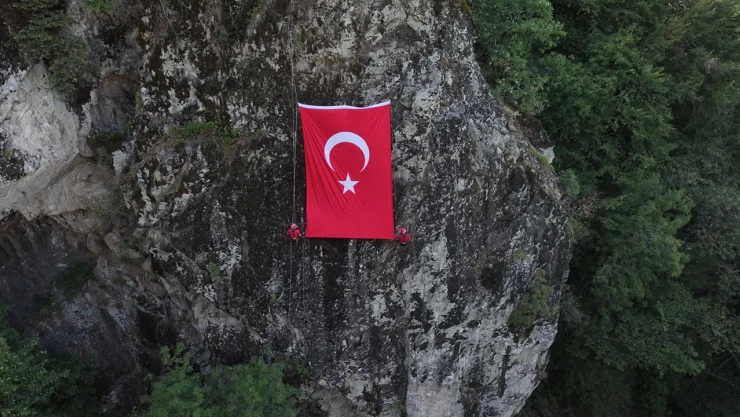 JAK timleri zorlu tatbikatlarla göreve hazır bekliyor