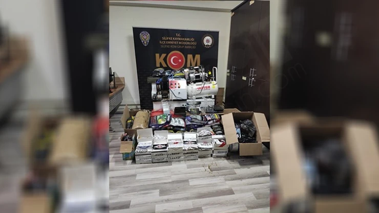 Kaçak tütün ve makaron operasyonu: 2 gözaltı