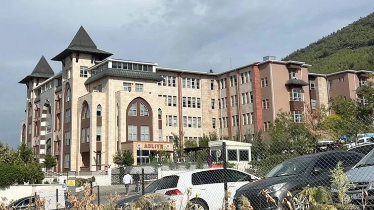 Kahramanmaraş 41 kişinin öldüğü Pınar Apartmanı'na ilişkin yargılama sürdü