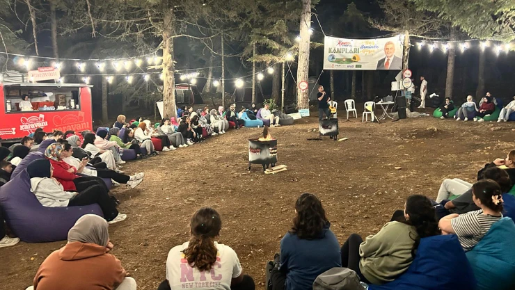 Kahramanmaraş İl Milli Eğitim Müdürü Erhan Baydur'dan gençlere moral ziyareti